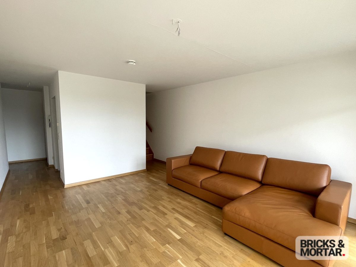 Immobilienangebot - Leipzig / Leutzsch - Alle - Modernisierte Maisonettewohnung mit 2 Balkonen und optinaler Tiefgaragenstellplatz