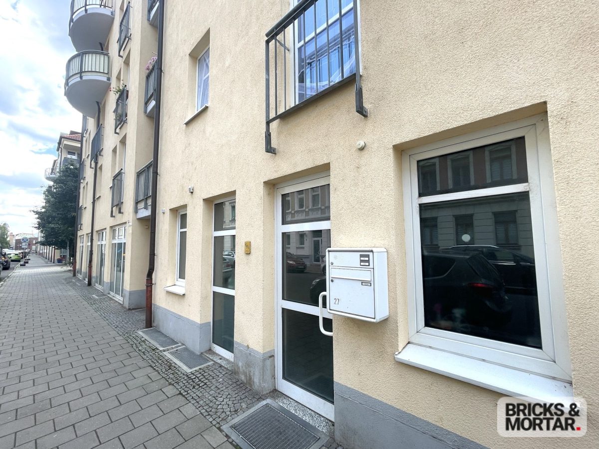 Immobilienangebot - Leipzig / Leutzsch - Alle - Modernisierte Maisonettewohnung mit 2 Balkonen und optinaler Tiefgaragenstellplatz
