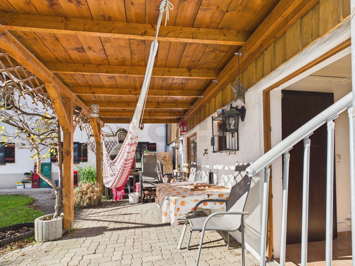 Immobilienangebot - Anger - Alle - Wohnen, Arbeiten, Vermieten – zwei Wohnungen, viele Möglichkeiten