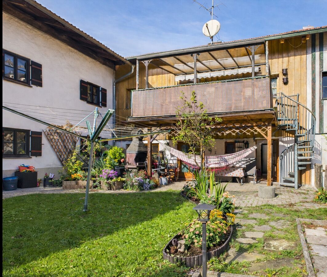 Immobilienangebot - Anger - Alle - Zwei Wohneinheiten mit Garten, Sauna & Balkon – vielseitig nutzbar