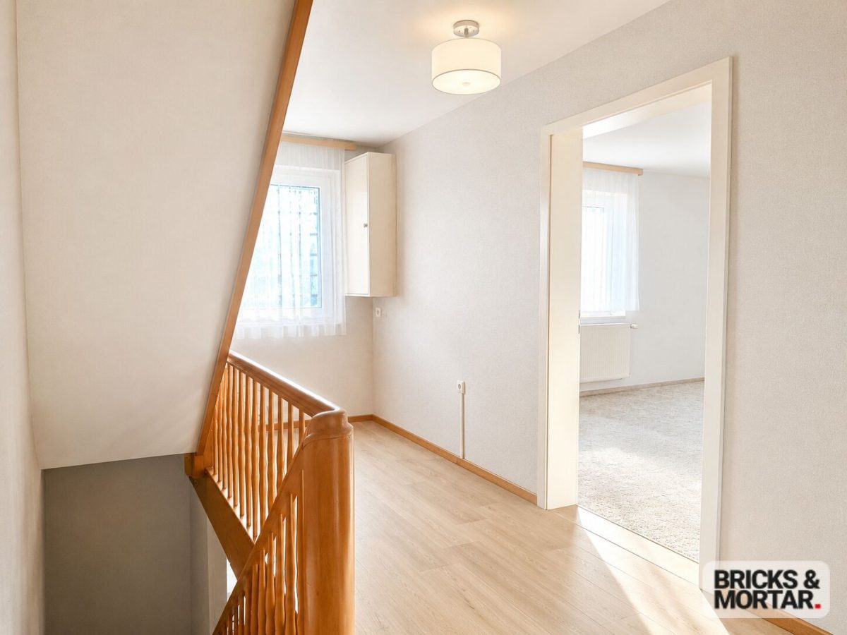 Immobilienangebot - Dinkelscherben / Ried - Alle - Familienglück mit Raum für Ideen – großzügiges Anwesen in Ried bei Dinkelscherben