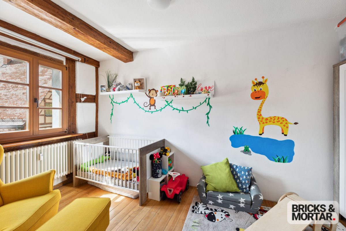 Immobilienangebot - Altdorf bei Nürnberg - Alle - Historischer Charme trifft auf flexible Nutzung – Zwei getrennte Wohneinheiten in Altdorf