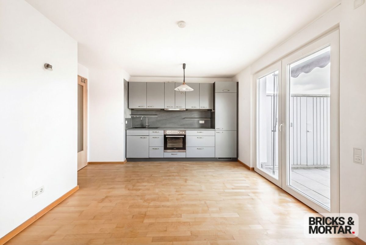 Immobilienangebot - Nürnberg - Alle - Seniorengerechte 2-Zimmerwohnung mit großer Dachterrasse für Eigennutz oder Kapitalanlage