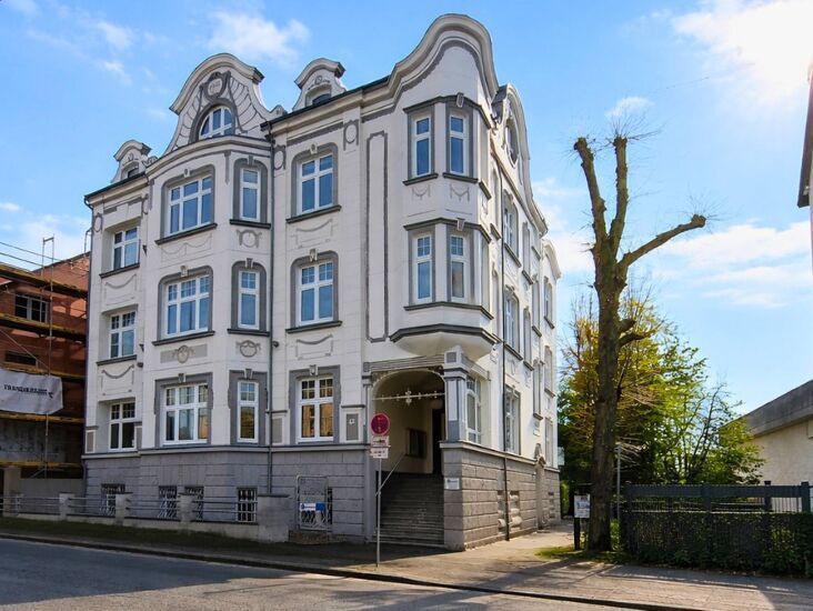 Immobilienangebot - Solingen - Alle - +++ BRIMO | Stilvolle Gartenwohnung im Altbau mit Terrasse +++