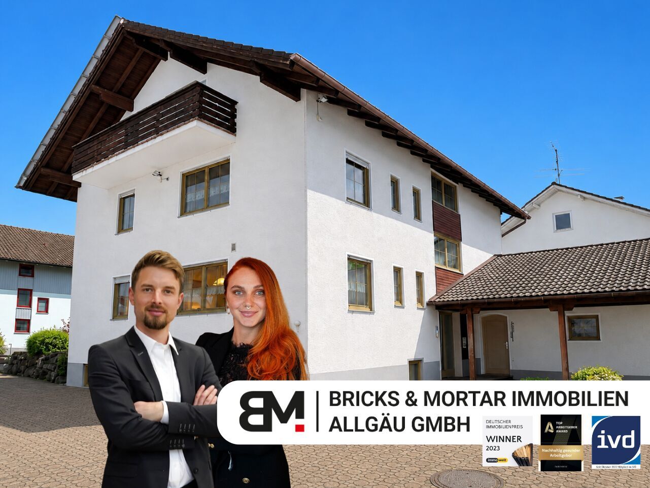Immobilienangebot - Wald - Alle - Vielseitig nutzbare Haus mit 4 Wohnungen, PV-Anlage und ausreichend PKW-Stellplätzen