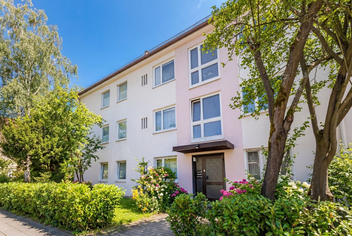 Immobilienangebot - Nürnberg - Alle - TOP-Lage in Langwasser: Platz für die ganze Familie. Ruhe vor der Tür. Einkaufen um die Ecke.