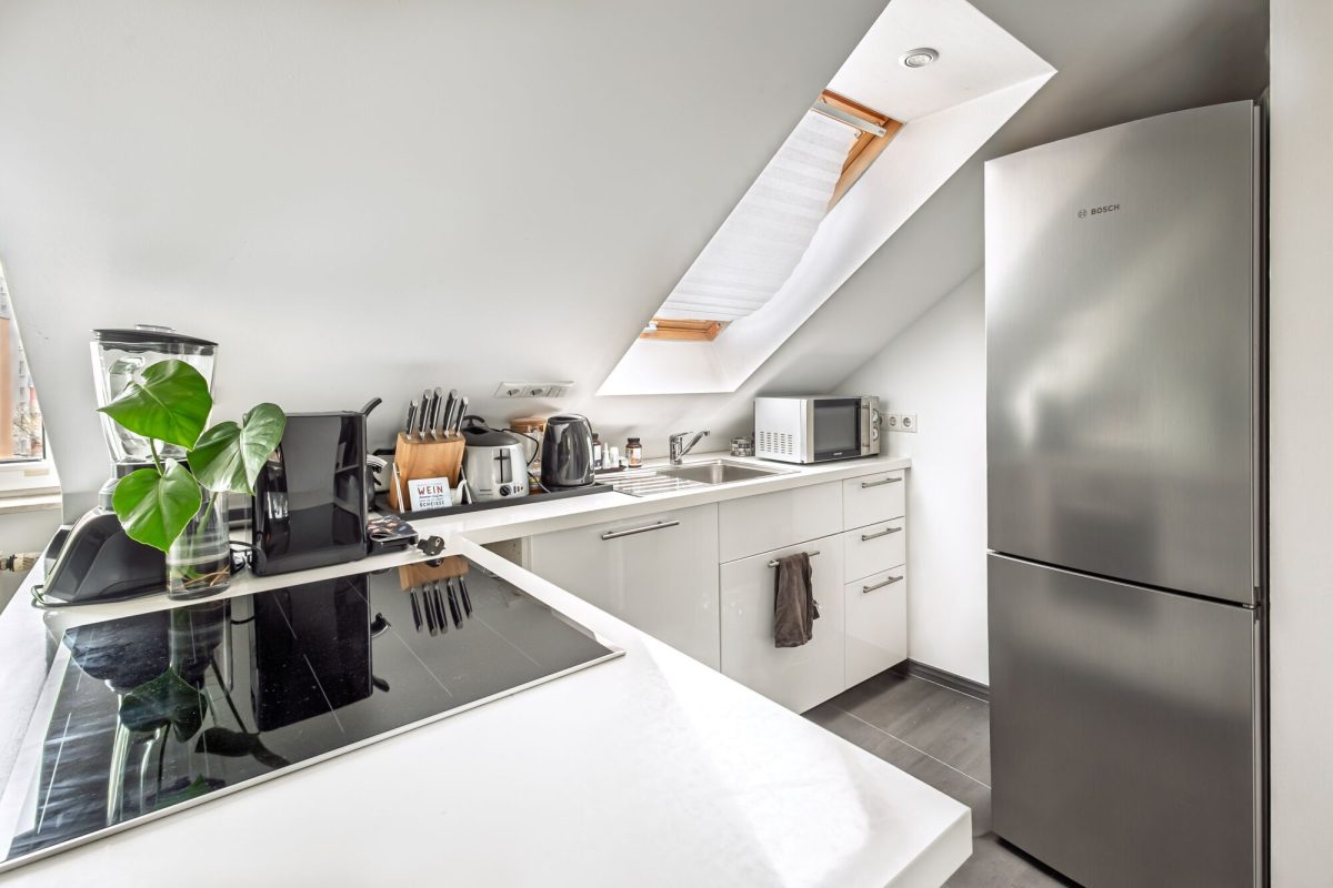 Immobilienangebot - Nürnberg - Alle - 2016 umfassend saniert | Einbauküche von 2017 inklusive | modernes Bad | 2 Zimmer