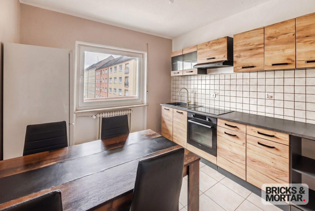 Immobilienangebot - Nürnberg - Alle - Helle 3-Zimmer-Wohnung mit Einzelgarage und 2 Balkonen in Nürnberg
