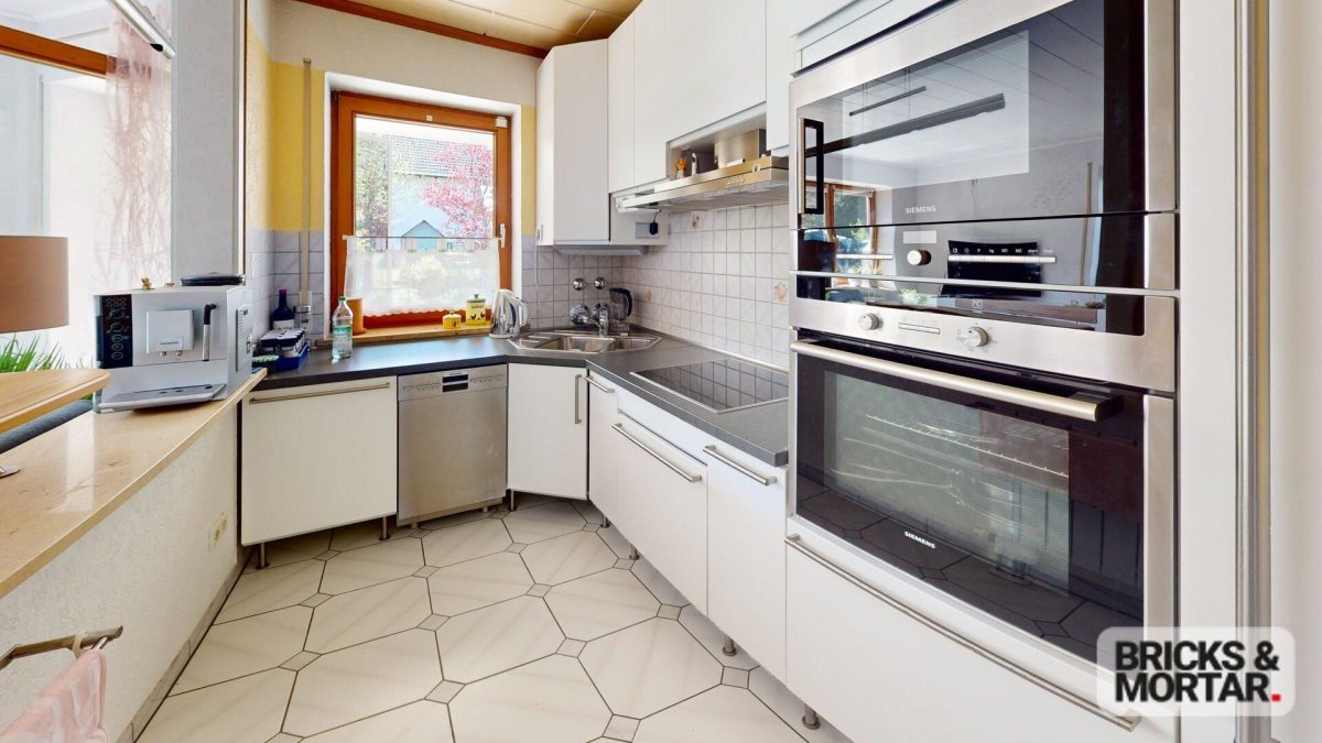 Immobilienangebot - Nersingen / Oberfahlheim - Alle - Charmante Erdgeschosswohnung mit Garten und Terrasse – attraktive Investmentchance