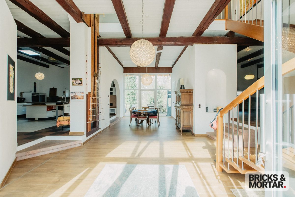 Immobilienangebot - Colditz - Alle - Historischer Vierseithof – Stilvolles Haupthaus mit Einliegerwohnung und Entwicklungsmöglichkeiten