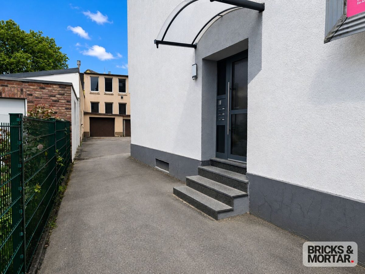 Immobilienangebot - Solingen / Ohligs - Alle - +++ BRIMO | VALUE-ADD IMMOBILIE MIT SOFORT UMSETZBAREM ERTRAGSPOTENZIAL UND FAKTOR CA. 9,9 +++