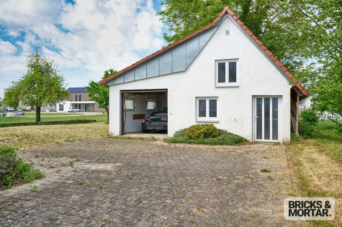 Immobilienangebot - Illertissen / Jedesheim - Alle - Gelegenheit in Jedesheim: Solides Einfamilienhaus zur direkten Übernahme – Jetzt Potenzial sichern!