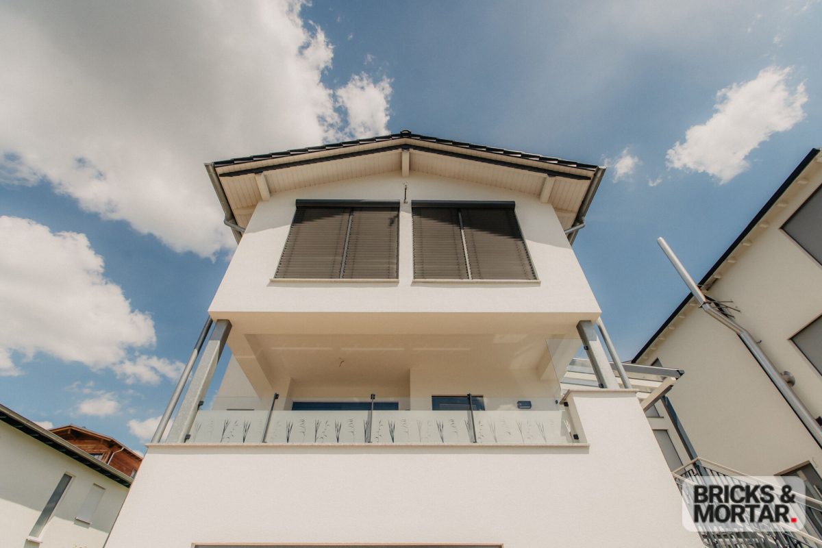 Immobilienangebot - Neukieritzsch - Alle - Außergewöhnliches Ferienhaus in hochwertiger Bauweise – modernes Wohnen auf höchstem Niveau