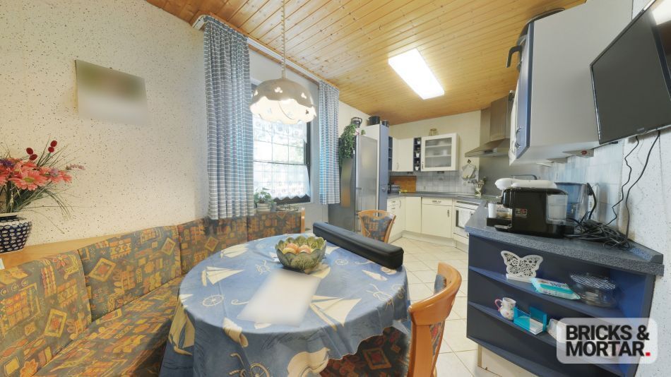 Immobilienangebot - Adelsried - Alle - Großzügiges freistehendes Einfamilienhaus in ruhiger Wohnlage von Adelsried