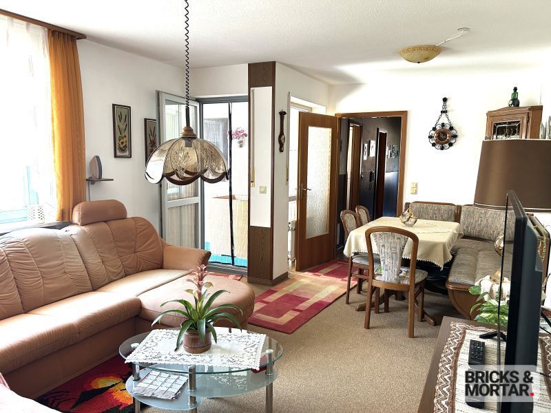 Immobilienangebot - Gersthofen - Alle - Sehr gepflegte 3-Zimmer-Wohnung mit Süd-Loggia und durchdachtem Grundriss