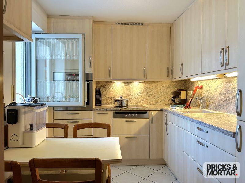 Immobilienangebot - Gersthofen - Alle - Sehr gepflegte 3-Zimmer-Wohnung mit Süd-Loggia und durchdachtem Grundriss