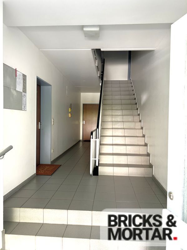 Immobilienangebot - Gersthofen - Alle - Sehr gepflegte 3-Zimmer-Wohnung mit Süd-Loggia und durchdachtem Grundriss
