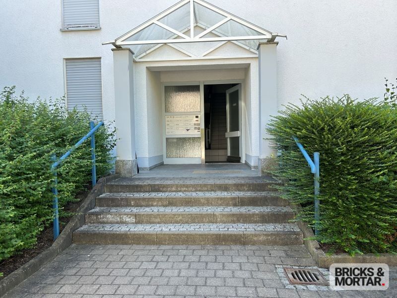 Immobilienangebot - Gersthofen - Alle - Sehr gepflegte 3-Zimmer-Wohnung mit Süd-Loggia und durchdachtem Grundriss