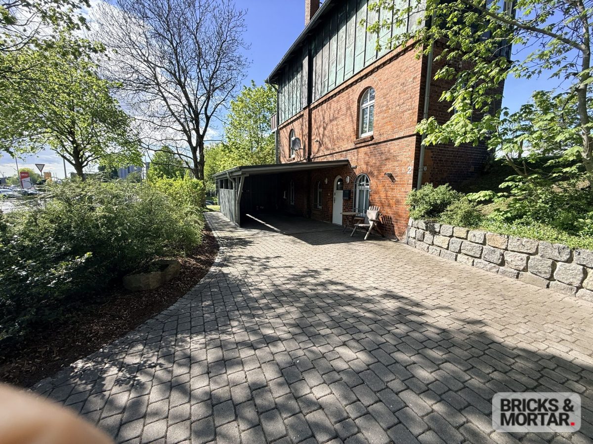 Immobilienangebot - Husum - Alle - Ehemaliges Stellwerk, Wohnen für Liebhaber