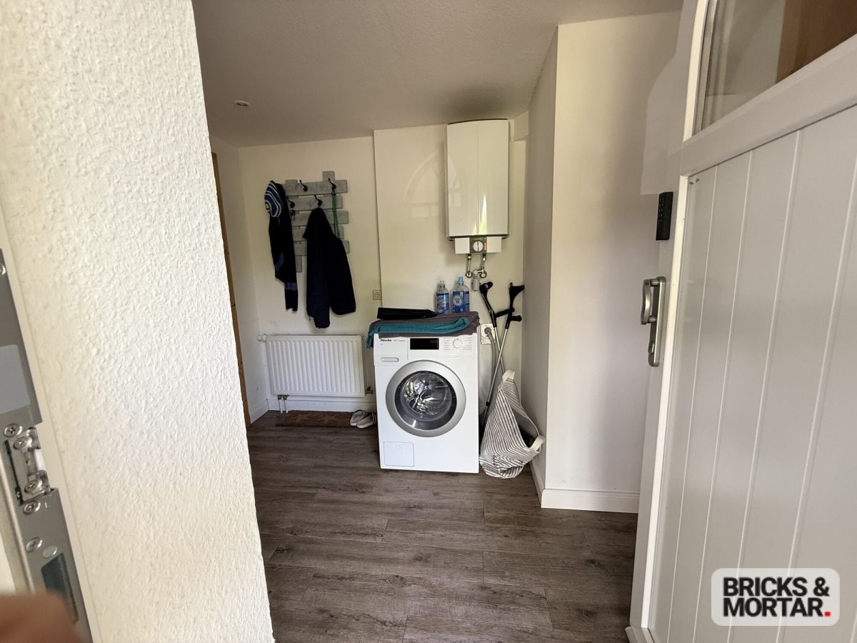Immobilienangebot - Husum - Alle - Ehemaliges Stellwerk, Wohnen für Liebhaber