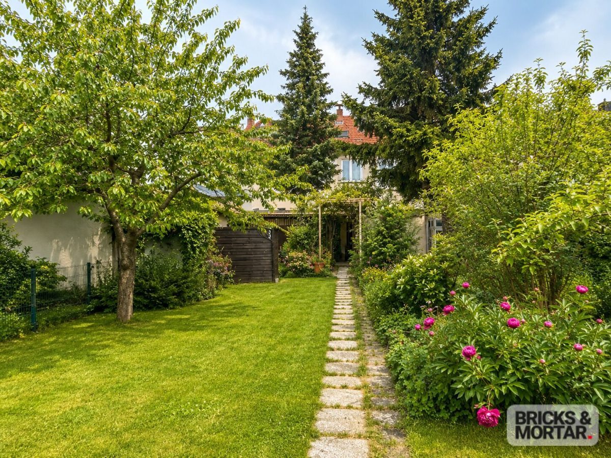 Immobilienangebot - Leipzig - Alle - Ein Zuhause mit Charakter: Einfamilienhaus mit viel Platz und großem Garten