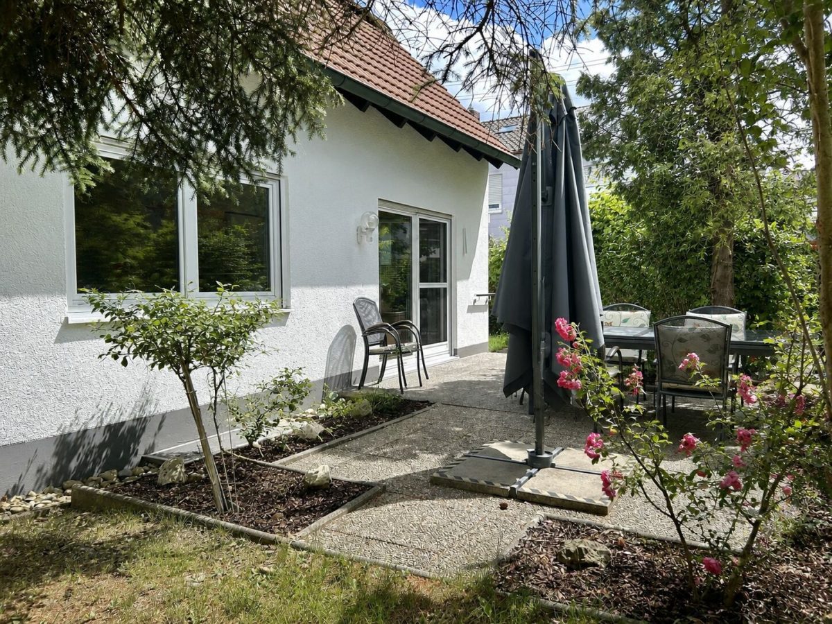 Immobilienangebot - Gersthofen - Alle - Modernisiertes Einfamilienhaus mit vielen Extras in zentraler Lage von Gersthofen