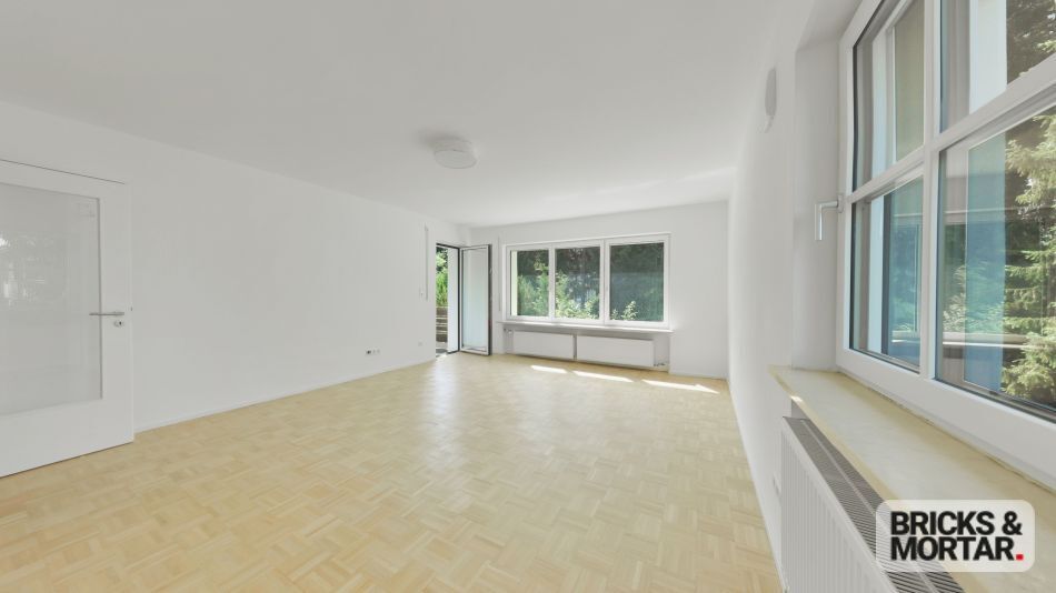 Immobilienangebot - Aystetten - Alle - Geräumiges, energetisch saniertes Zweifamilienhaus mit Ausbaureserve und großzügigem Garten