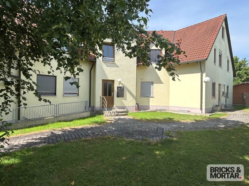 Immobilienangebot - Eurasburg - Alle - Gut geschnittene 2-Zimmer-Terrassenwohnung mit Garten und Tiefgaragenstellplatz - bezugsfrei-