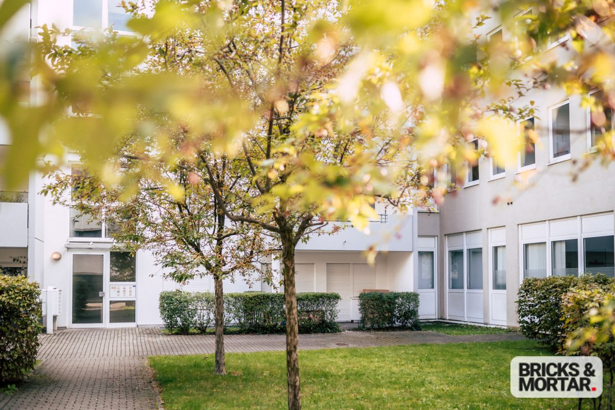 Immobilienangebot - Leipzig / Leipzig Zentrum-Süd - Alle - Stilvolle 1-Zimmer-Wohnung mit Balkon und Tiefgaragenstellplatz - sofort verfügbar