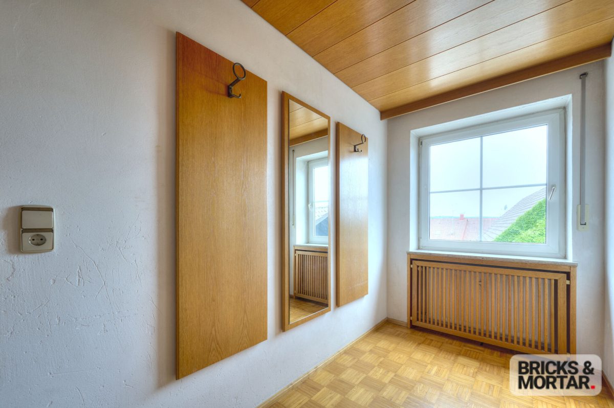 Immobilienangebot - Jettingen-Scheppach - Alle - Maximale Flexibilität: Großzügige 131 m² DG-Wohnung – laut Teilungserklärung in 2 Einheiten teilbar!