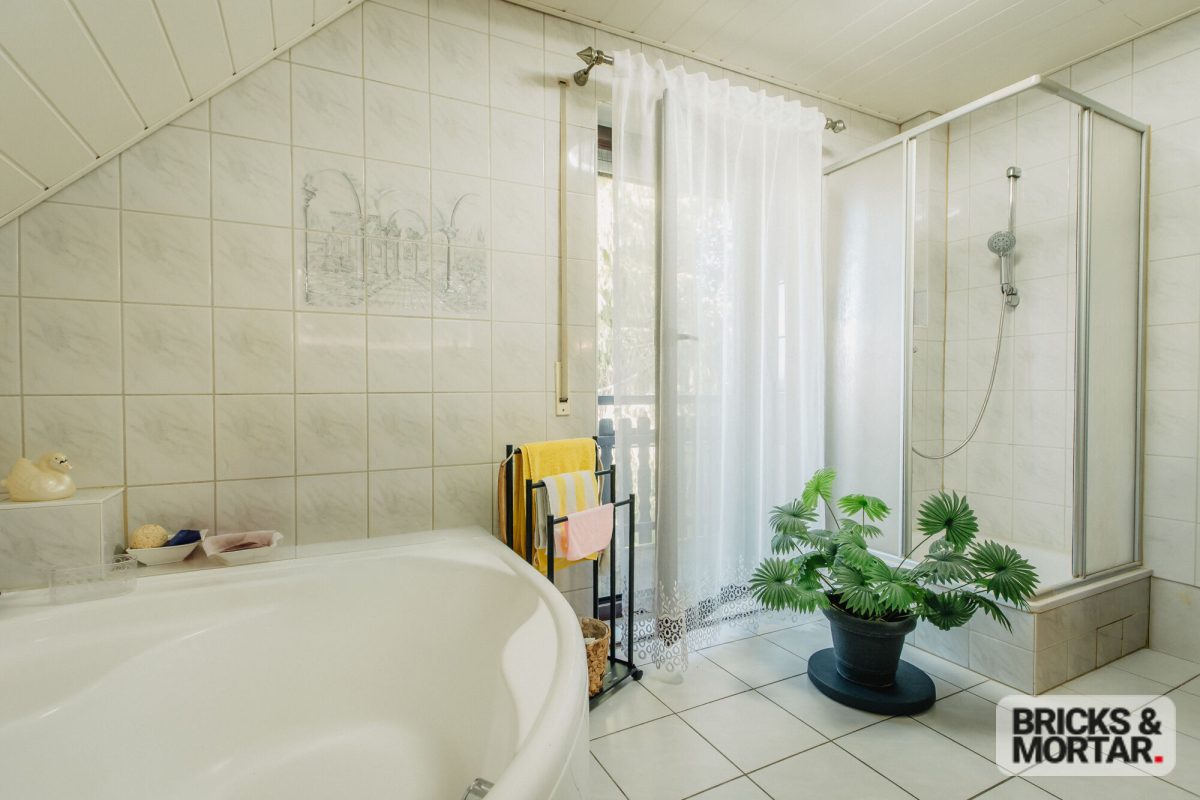 Immobilienangebot - Delitzsch / Beerendorf - Alle - Wohnen mit Wohlfühlfaktor - Einfamilienhaus auf großzügigem Grundstück mit Pool