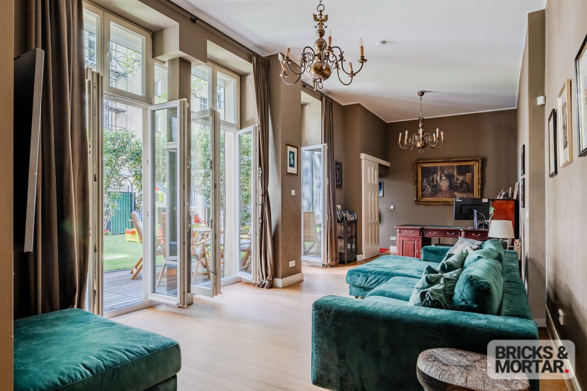 Immobilienangebot - Berlin - Alle - Wohnen wie im eigenen Haus: 191 m² sanierter Altbau mit Südgarten am Ku’damm zum direkten Bezug