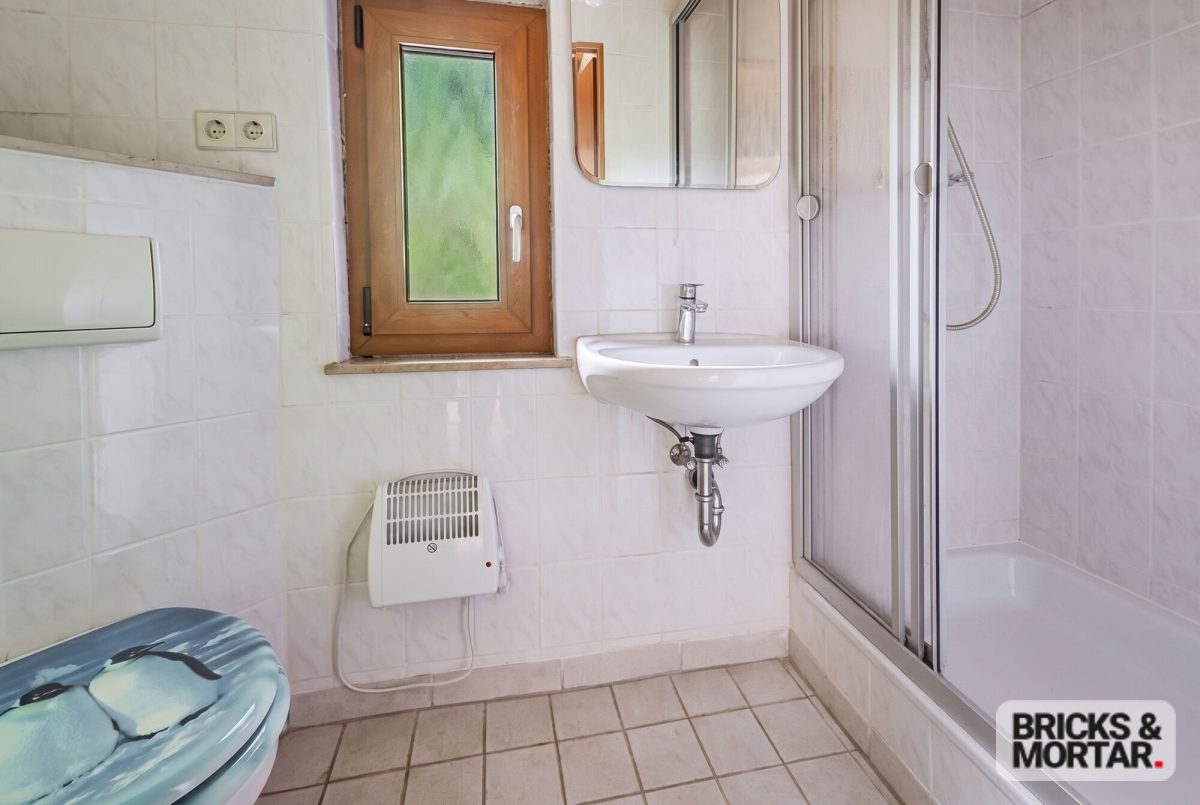 Immobilienangebot - Altdorf / Unterrieden - Alle - Wohnen am Waldrand – Besonderes Einfamilienhaus in Unterrieden