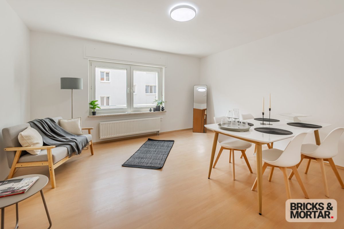 Immobilienangebot - Nürnberg - Alle - Renovierte 2-Zimmer Wohnung in Nürnberg