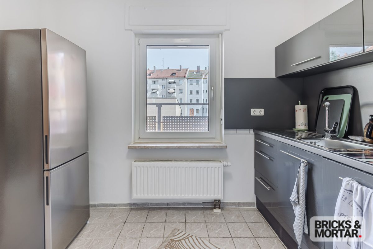 Immobilienangebot - Nürnberg - Alle - Renovierte 2-Zimmer Wohnung in Nürnberg