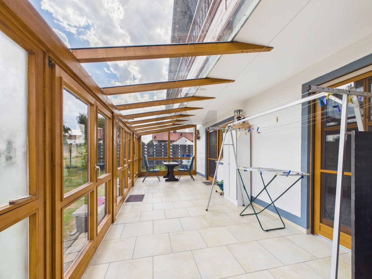 Immobilienangebot - Haarbach - Alle - BRIMO: NIEDERBAYERISCHE GEMÜTLICHKEIT MIT WINTERGARTEN