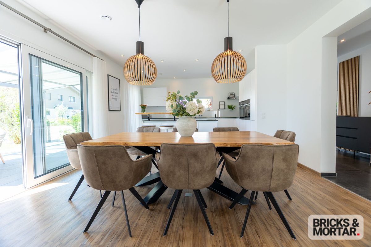 Immobilienangebot - Jengen - Alle - Ihr neues Zuhause mit Kühlfunktion bei heißen Sommertagen!
