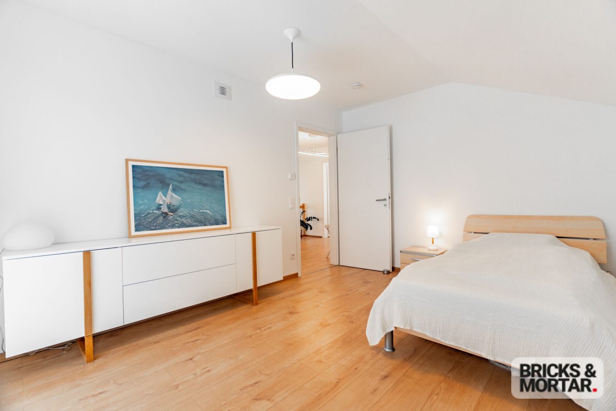 Immobilienangebot - Jengen - Alle - Ihr neues Zuhause mit Kühlfunktion bei heißen Sommertagen!