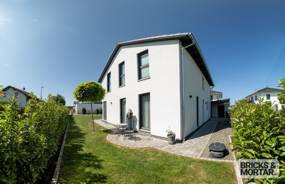 Immobilienangebot - Jengen - Alle - Ihr neues Zuhause mit Kühlfunktion bei heißen Sommertagen!