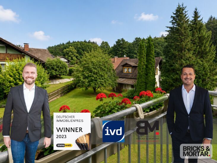 Immobilienangebot - Thannhausen - Alle - Gepflegtes Zweifamilienhaus in ruhiger Lage – Kapitalanlage mit zwei vermieteten Wohneinheiten
