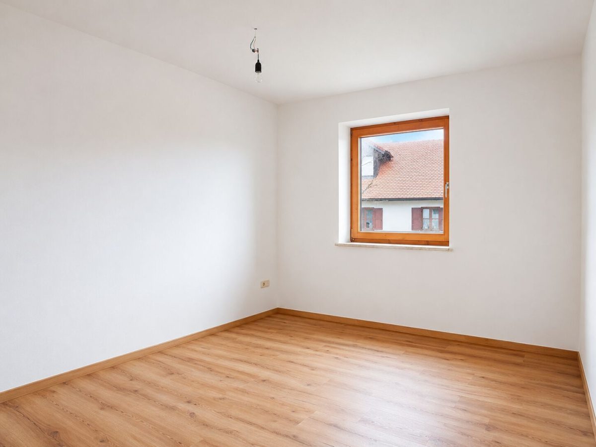 Immobilienangebot - Mittelneufnach - Alle - Gepflegte Erdgeschosswohnung mit Garten, Garage und Kellerräumen