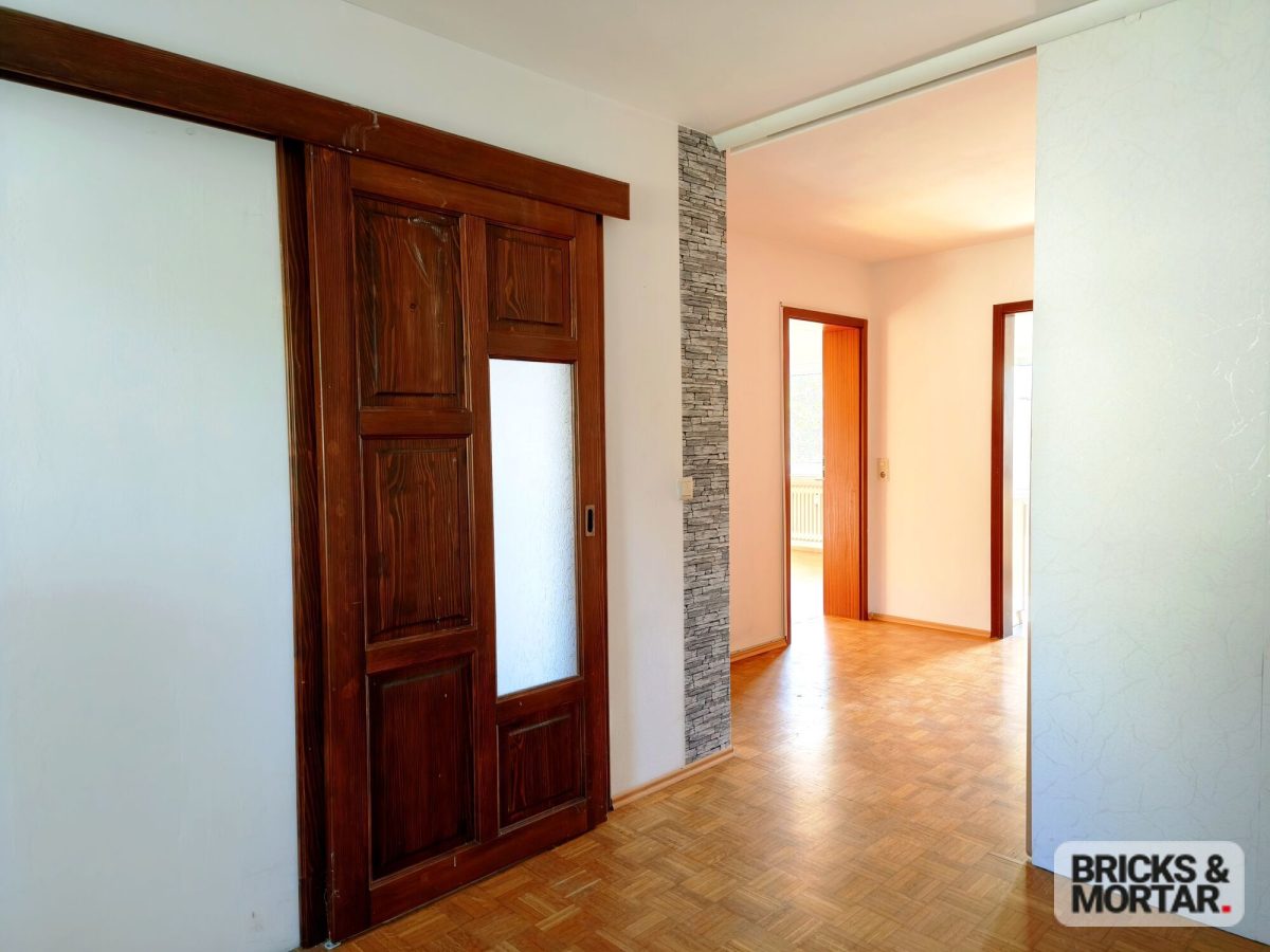 Immobilienangebot - Günzburg - Alle - Bezugsfreie 3-Zimmer-Wohnung mit Balkon, Garage & idealem Grundriss in Günzburg