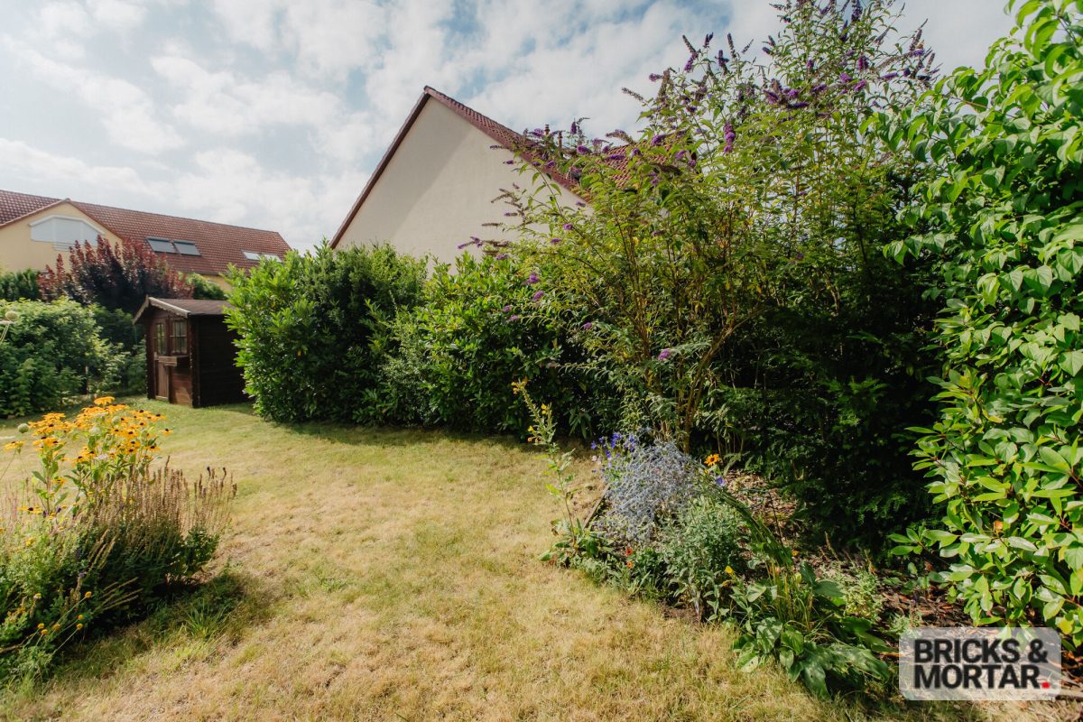 Immobilienangebot - Halle - Alle - Großzügiges Reiheneckhaus mit schönem Garten und durchdachtem Grundriss