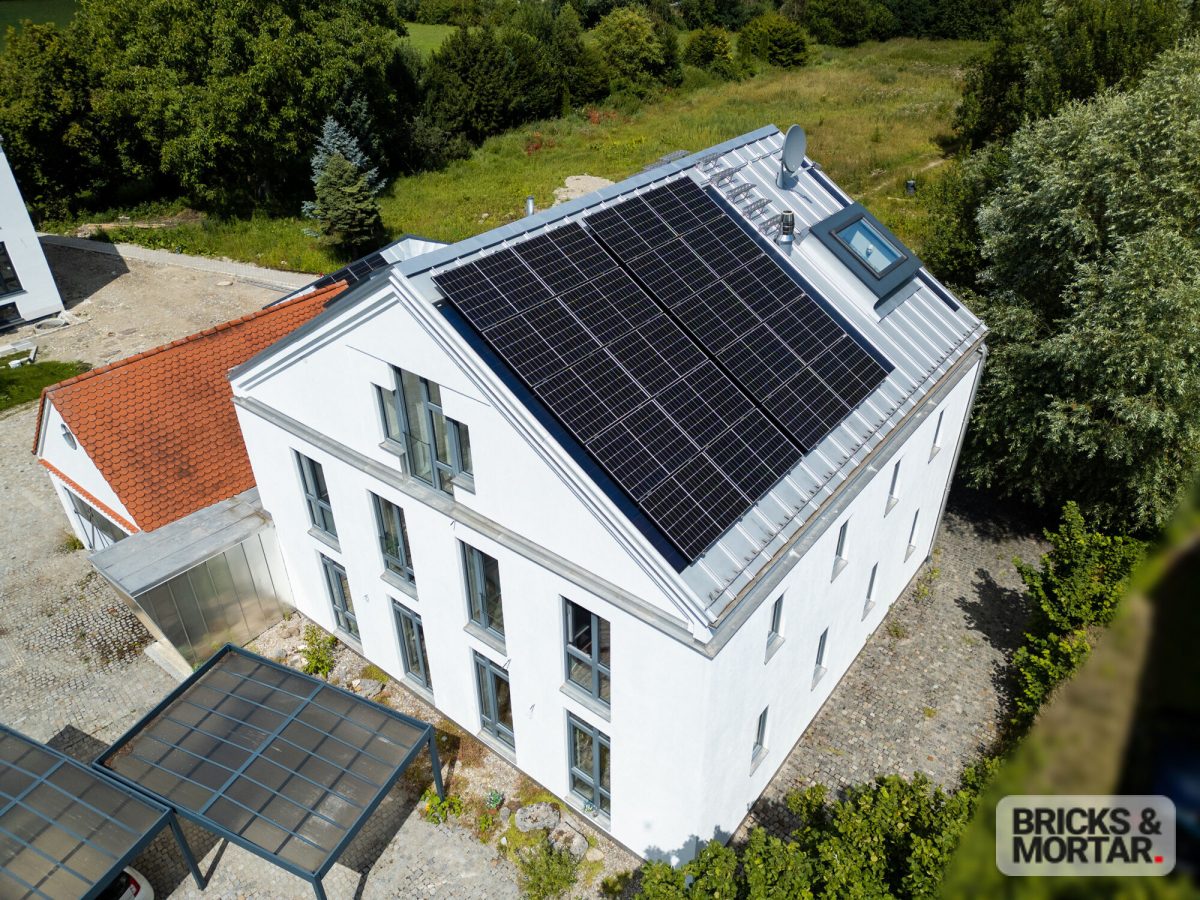 Immobilienangebot - Geltendorf / Walleshausen - Alle - Loftwohnung mit Premium-Ausstattung, Architektonische Klarheit trifft auf höchsten Wohnkomfort