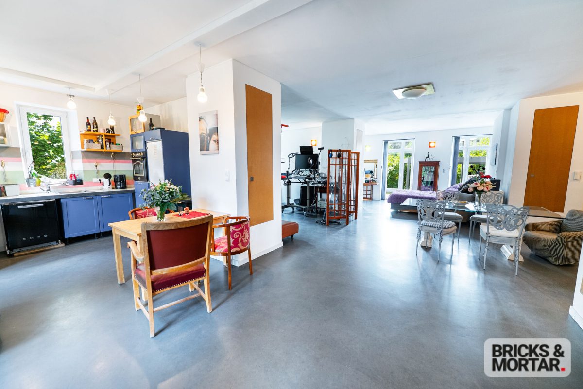 Immobilienangebot - Geltendorf / Walleshausen - Alle - Loftwohnung mit Premium-Ausstattung, Architektonische Klarheit trifft auf höchsten Wohnkomfort