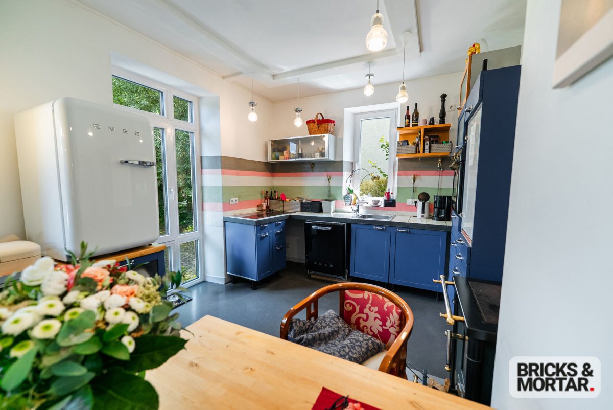Immobilienangebot - Geltendorf / Walleshausen - Alle - Loftwohnung mit Premium-Ausstattung, Architektonische Klarheit trifft auf höchsten Wohnkomfort