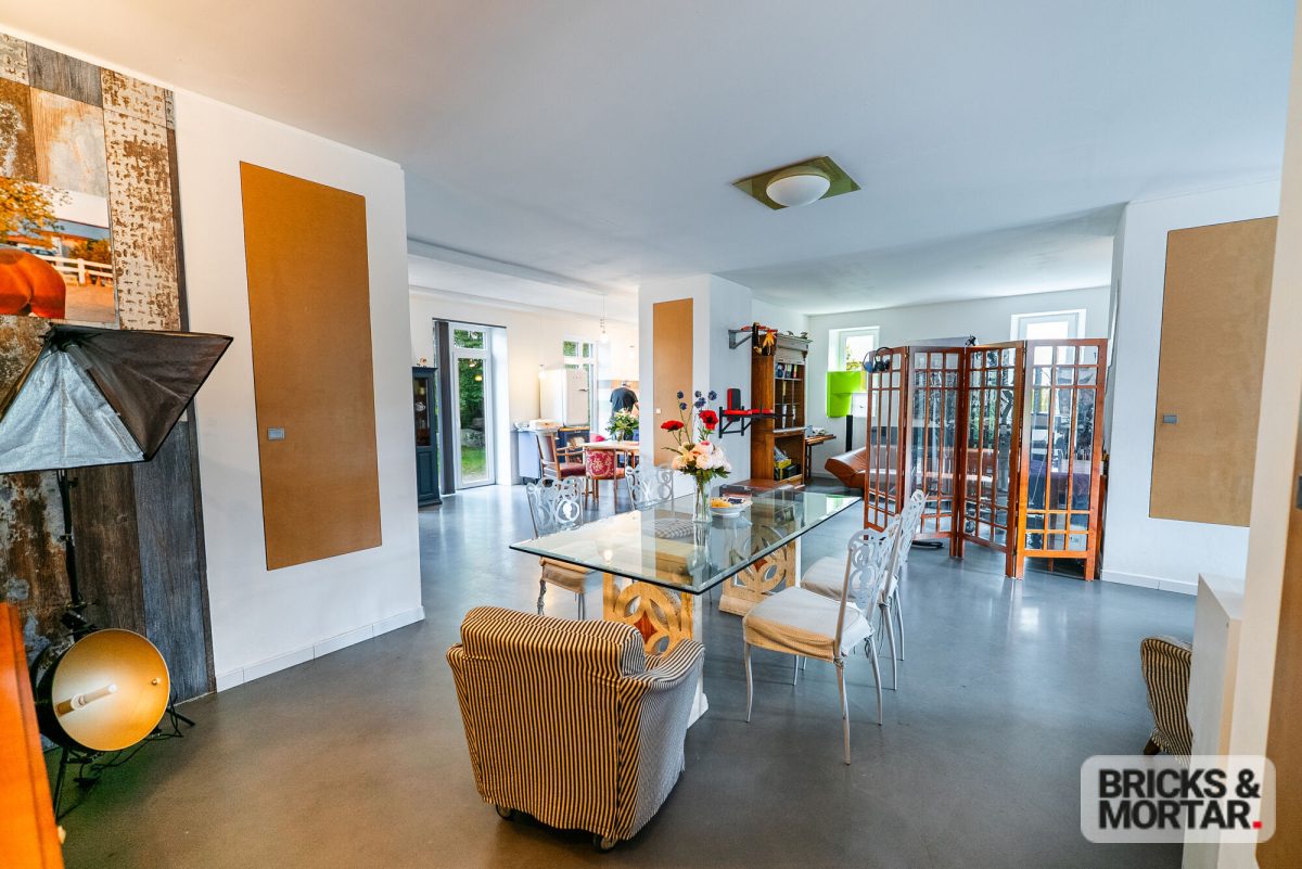 Immobilienangebot - Geltendorf / Walleshausen - Alle - Loftwohnung mit Premium-Ausstattung, Architektonische Klarheit trifft auf höchsten Wohnkomfort