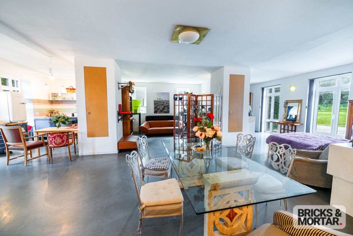 Immobilienangebot - Geltendorf / Walleshausen - Alle - Loftwohnung mit Premium-Ausstattung, Architektonische Klarheit trifft auf höchsten Wohnkomfort