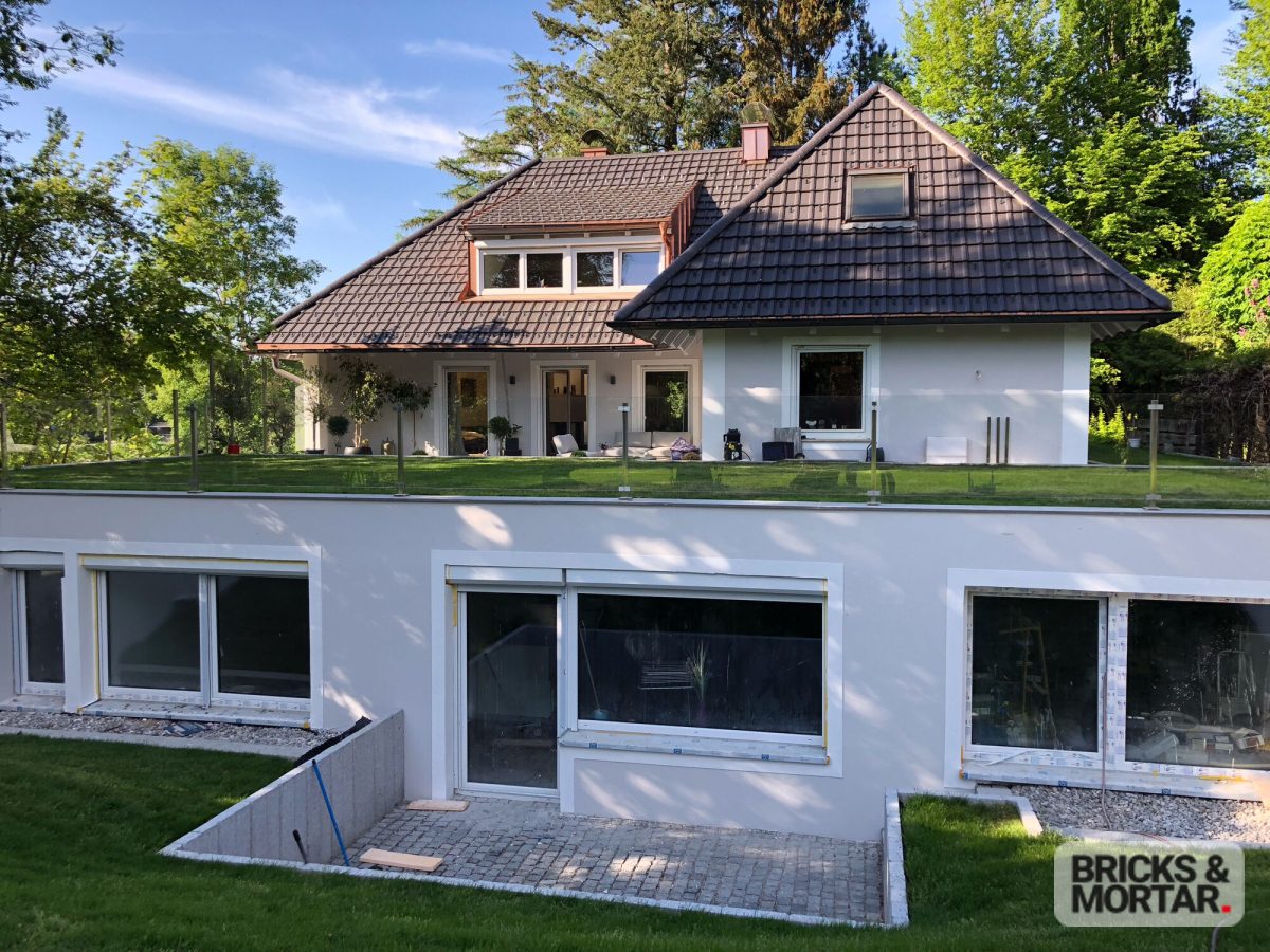 Immobilienangebot - Berg - Alle - Ein Zuhause mit Charakter, exklusive Villa auf traumhaftem Grundstück mit Einliegerwohnung
