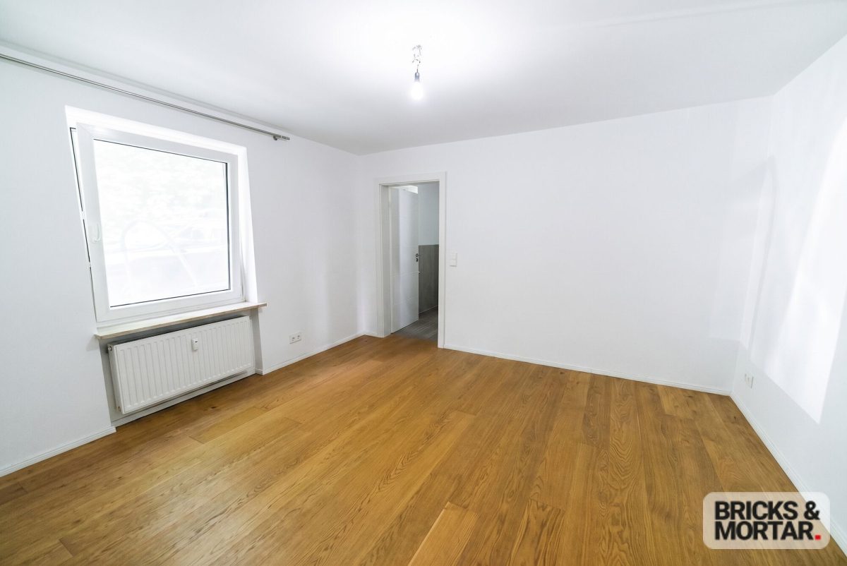 Immobilienangebot - Berg - Alle - Ein Zuhause mit Charakter, exklusive Villa auf traumhaftem Grundstück mit Einliegerwohnung